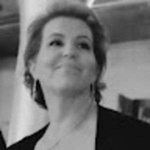 Meet your Posher, Gay lynn